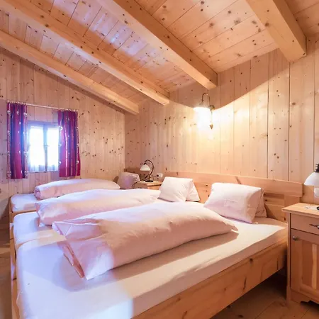 Sennhütte Mitterplatt'n * Konigsleiten