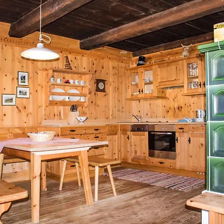 Sennhuette Mitterplatt'n Apartment