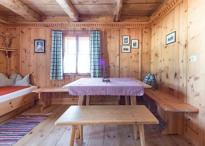 Sennhuette Mitterplatt'n Apartman *