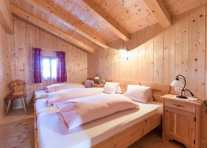 Sennhuette Mitterplatt'n * Königsleiten