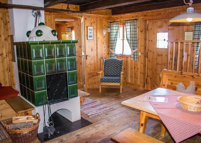 Sennhuette Mitterplatt'n *